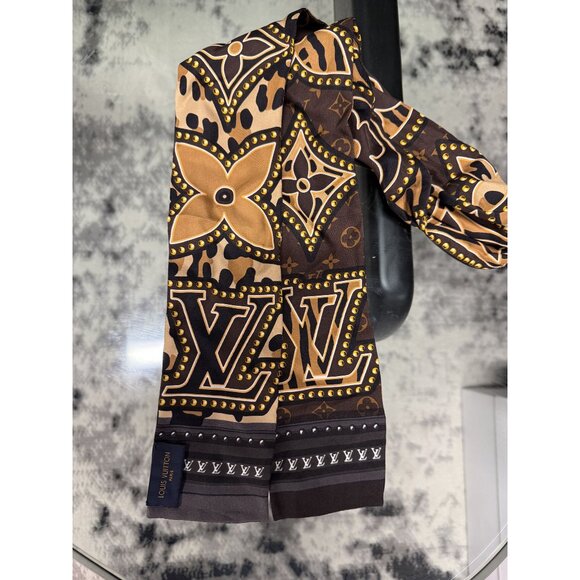 Louis Vuitton Monogram Jungle Bandeau Scarf 100% Silk Brown/Beige - Picture 1 of 8
